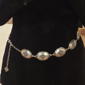 Floral Accented Silver and Turquoise Chain Belt